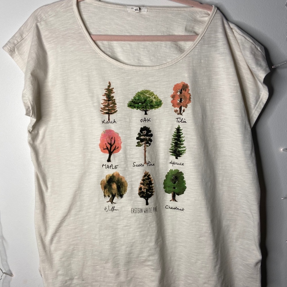 3 FOR $15/ Tree Graphic Tee
